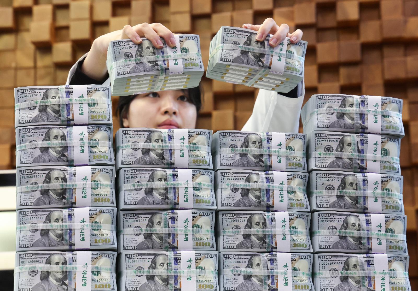 Dollar-Won Exchange Rate Faces Greater Risk After May 14 as War and Capital Flows Shift
