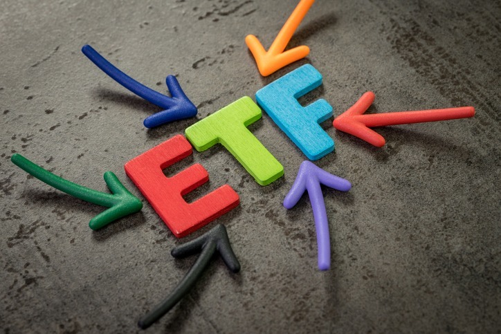 ETF Infrastruktur Listrik AI Unggul dalam Imbal Hasil dan Arus Dana