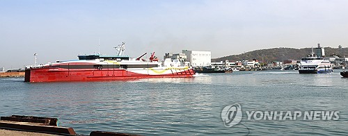인천 여객선 유류할증료 내달도 최고 단계 유지, 국제유가 하락에도 승객 부담 지속