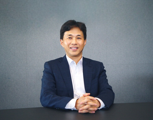 SK海力士社长郭鲁正将会见比尔·盖茨和纳德拉