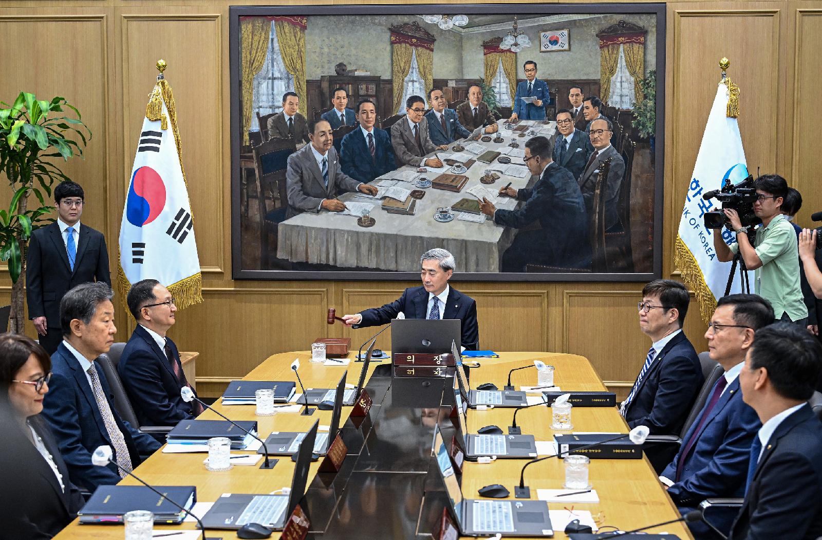 달러-원 환율 1500원대, 미국 주식 투자 셈법이 달라졌다